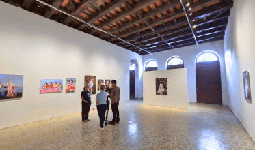 "As Cores do Lova Lova" ficará aberta até 22 de março, no Casarão Fotoativa. Foto: Holofote Virtual (LM)